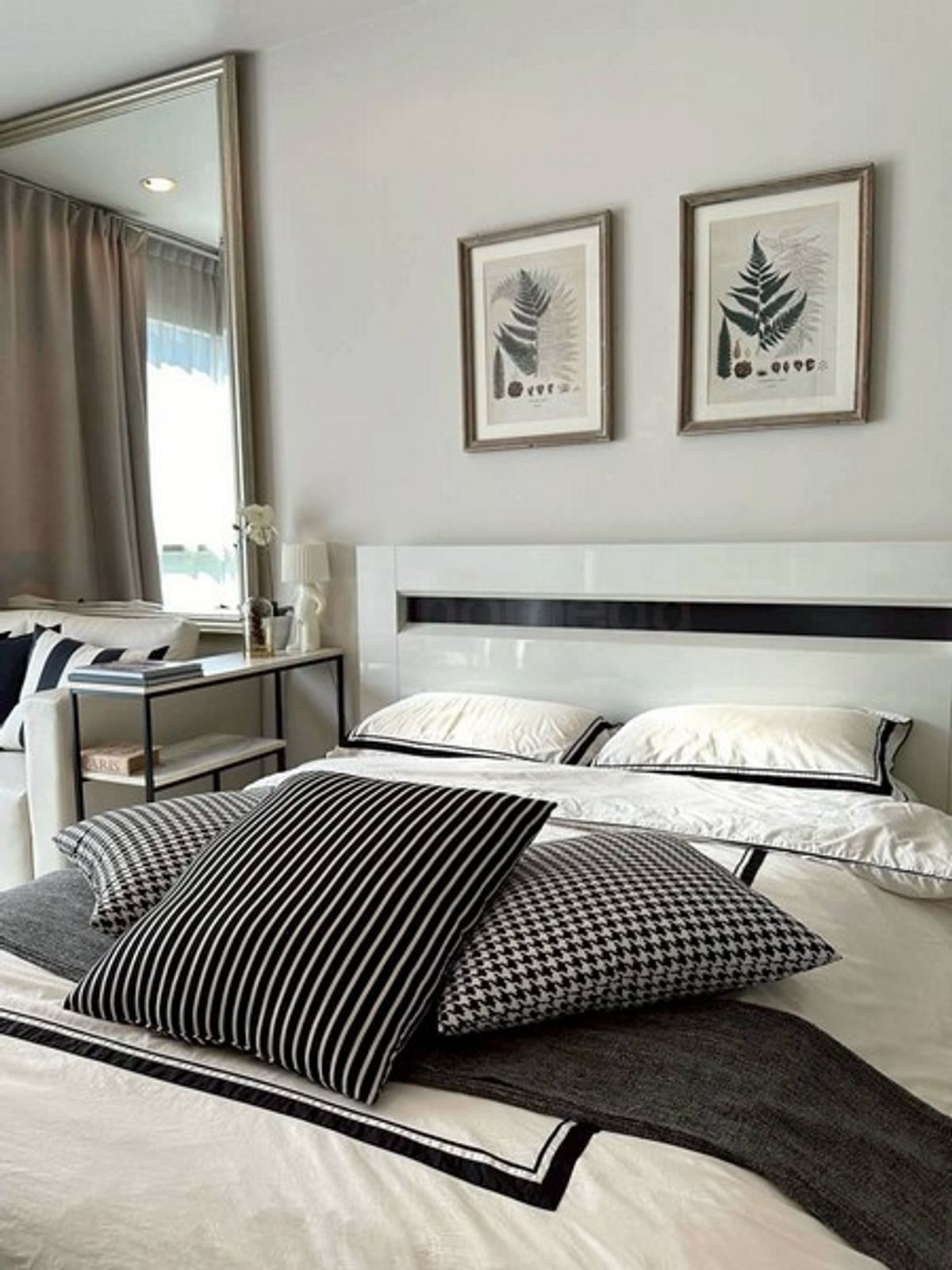 For RentCondoWitthayu, Chidlom, Langsuan, Ploenchit : Rental of The Address Chidlom closet, near BTS, 42 sqm, 1 bedroom, 4 water, 4 floors, pool views, very beautiful. Ready to move in - GHD000564R