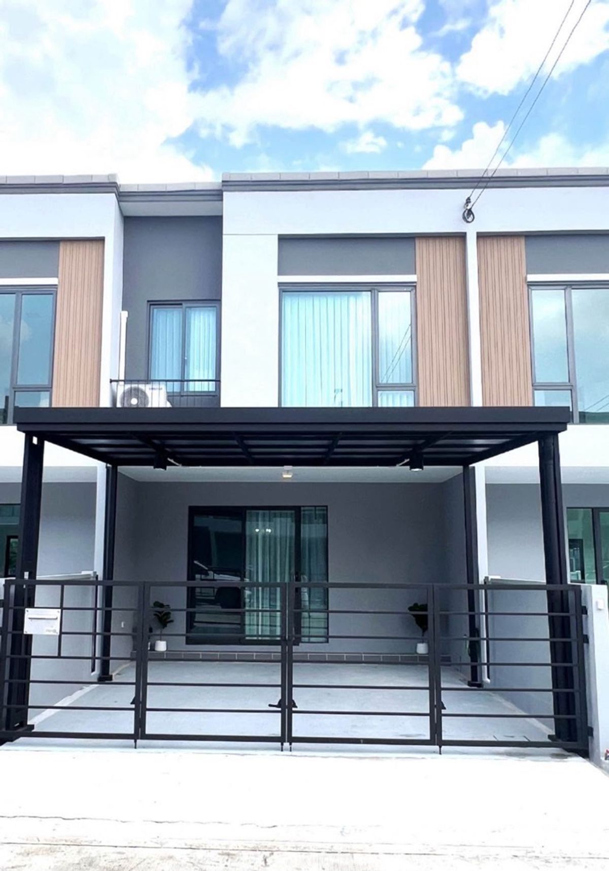 ให้เช่าบ้านบางนา แบริ่ง ลาซาล : เช่าบ้านบางนา
