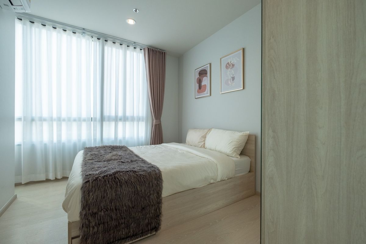 For RentCondoBangna, Bearing, Lasalle : 🔥 NOBLE Nue Mega Plus Bangna, 2 -class corner room + office 💥 Decorated with! Near the Merm, only 45,000 baht/month. 💨 This room is very fast!