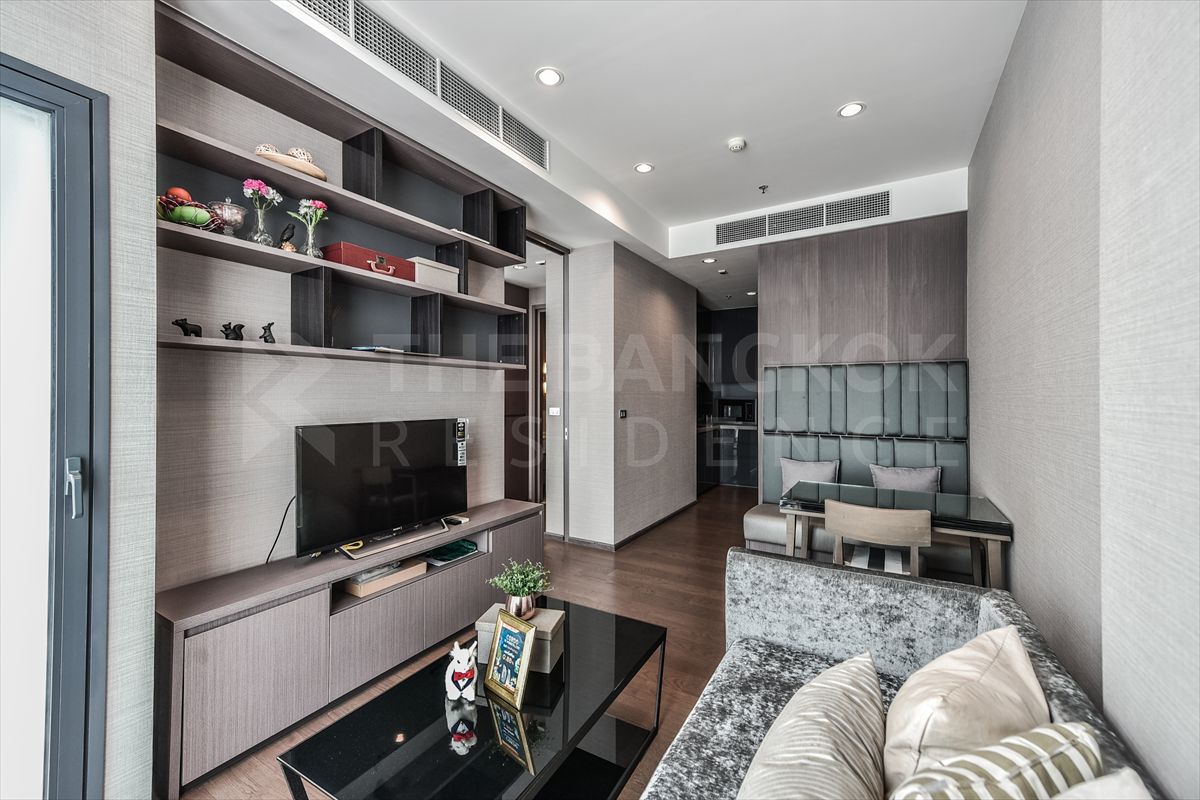 ให้เช่าคอนโดสาทร นราธิวาส : คอนโดใหม่ ไพเวท! Diplomat สาทร 1 ห้องนอน 46 ตรม. ราคา 31k/mo สนใจติดต่อ 065-242-6835 คุณกิ๊ฟ