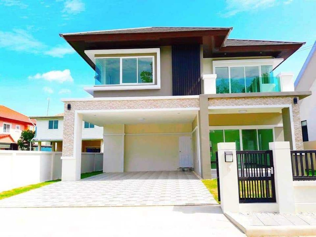 ให้เช่าบ้านปทุมธานี รังสิต ธรรมศาสตร์ : ให้เช่าบ้านเดี่ยว 2 ชั้น ในสนามกอล์ฟ Flora Ville Golf & Country Club เฟอร์นิเจอร์ครบ 