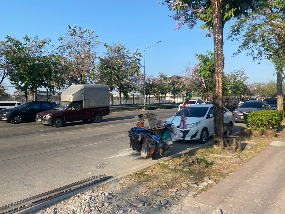 For RentLandPinklao, Charansanitwong : Land for rent, potential, good price - on Phra Thep Road (Pranok -Phutthamonthon 4) 🔹