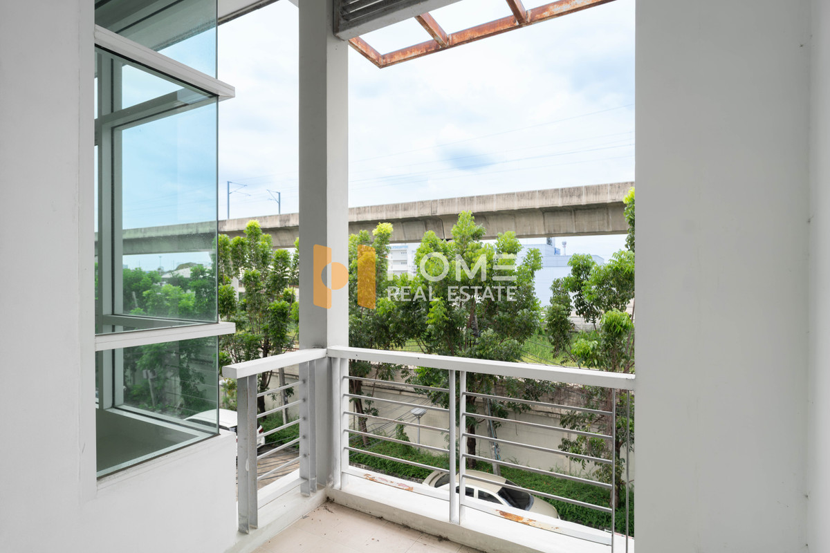 ขายทาวน์โฮมลาดกระบัง สุวรรณภูมิ : Rare Item! หลังที่ส่วนตัวที่สุดในโครงการ 🏠 ขายด่วน! The Metro พระราม 9 - หน้าบ้านไม่ชนใคร! ✨ เดอะ เมทโทร พระราม 9 / 3 ห้องนอน (ขาย), The Metro Rama 9 / 3 Bedrooms (FOR SALE) FON057