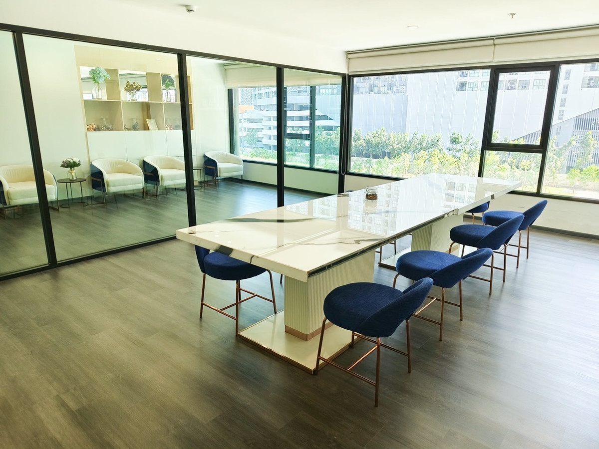 For RentCondoBangna, Bearing, Lasalle : 🚩New Regent Home Bangna, brand new project The room is very beautiful. Contact Aunt Mam 0992982923 Tel/Line