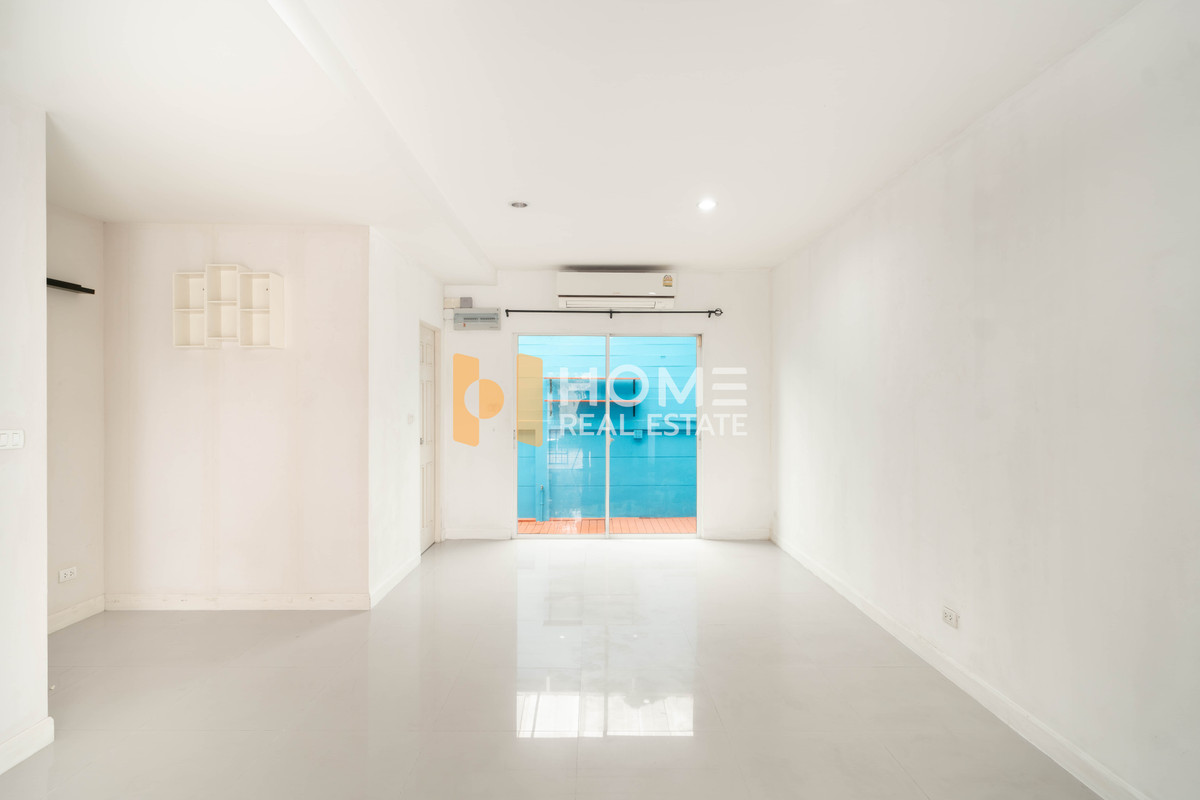 ขายทาวน์โฮมลาดกระบัง สุวรรณภูมิ : Rare Item! หลังที่ส่วนตัวที่สุดในโครงการ 🏠 ขายด่วน! The Metro พระราม 9 - หน้าบ้านไม่ชนใคร! ✨ เดอะ เมทโทร พระราม 9 / 3 ห้องนอน (ขาย), The Metro Rama 9 / 3 Bedrooms (FOR SALE) FON057