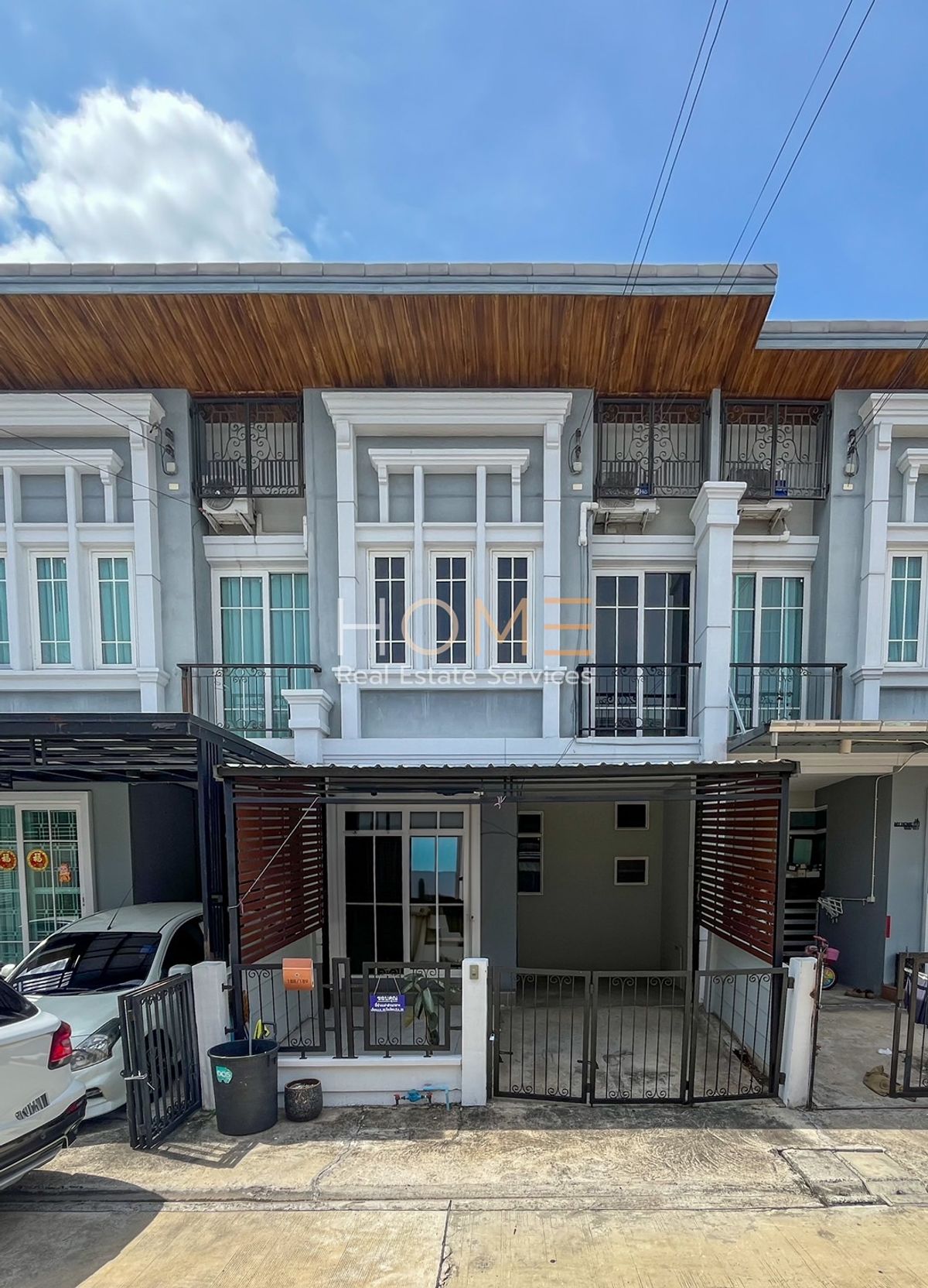 ขายทาวน์โฮมเกษตร นวมินทร์ ลาดปลาเค้า : โกลเด้น ทาวน์ 3 ลาดพร้าว - เกษตรนวมินทร์ / 3 ห้องนอน (ขาย), Golden Town 3 Ladprao - Kasetnawamin  / 3 Bedrooms (FOR SALE) PIK064