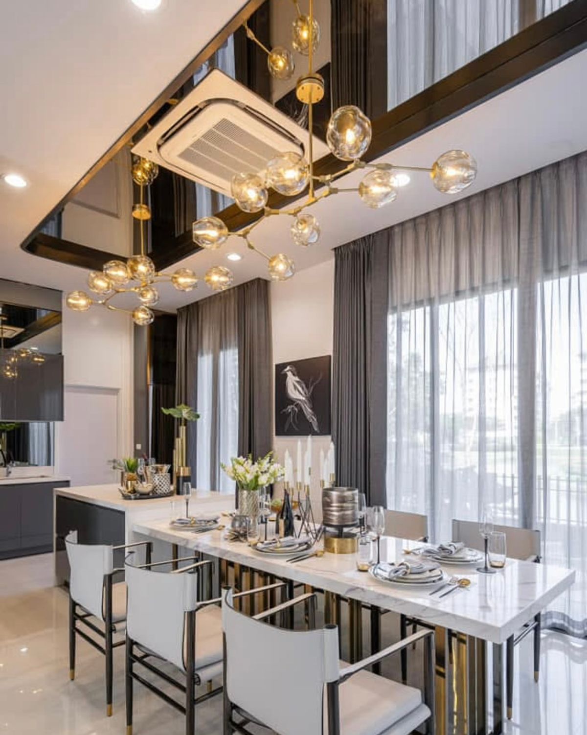 For SaleHousePattanakan, Srinakarin : 🌿 Luxury Home for Sale – Nara Botanic 2 Peaceful & Private | Modern Design | Fully Functional Spacious 240 sq.m. of usable area Prime Location – Easy City Access, Close to Suvarnabhumi Airport & Mega Bangna