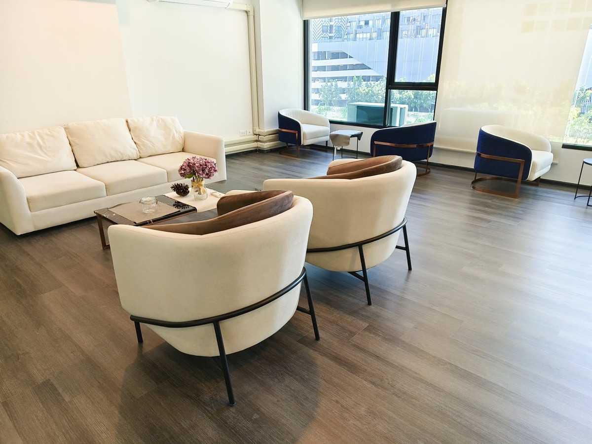 For RentCondoBangna, Bearing, Lasalle : 🚩New Regent Home Bangna, brand new project The room is very beautiful. Contact Aunt Mam 0992982923 Tel/Line