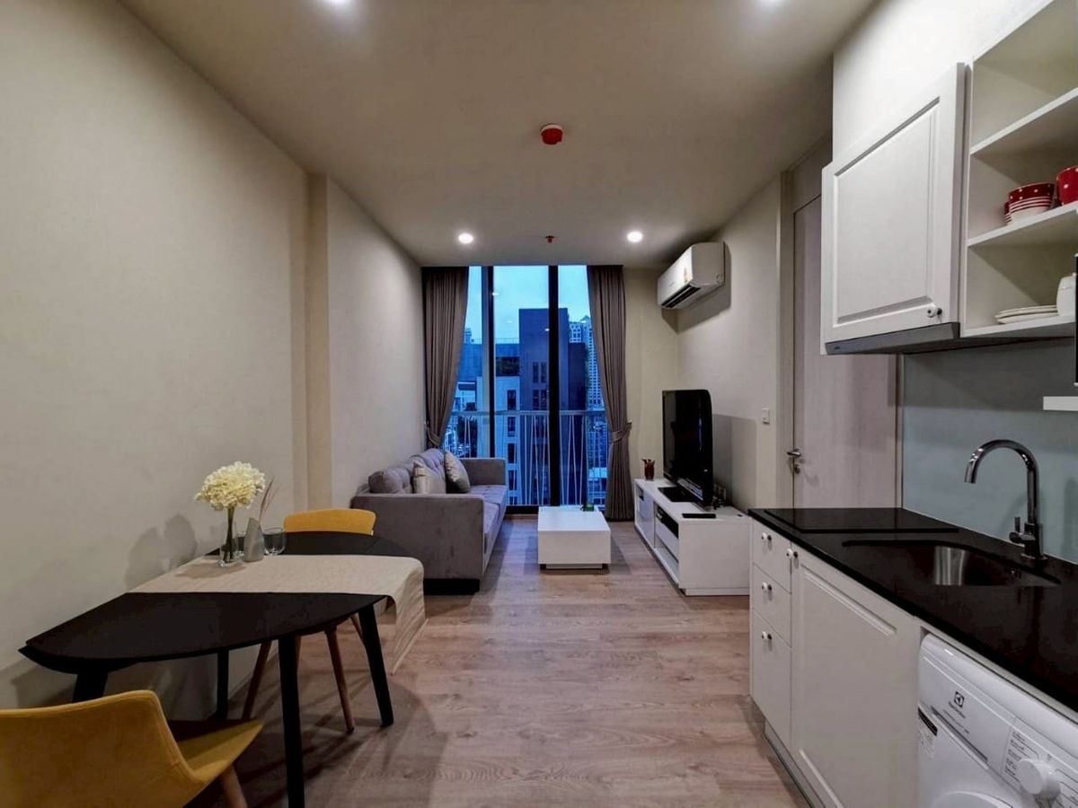 ให้เช่าคอนโดสุขุมวิท อโศก ทองหล่อ : Noble Recole 1 bed for rent 