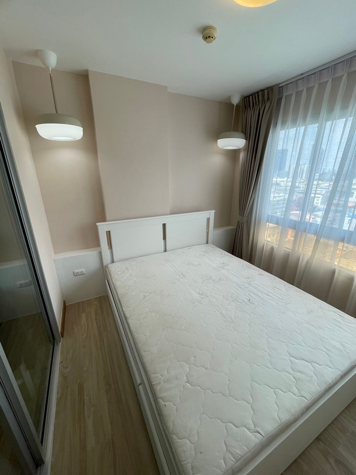 For RentCondoRama3 (Riverside),Satupadit : The Trust Residence Ratchada-Rama3