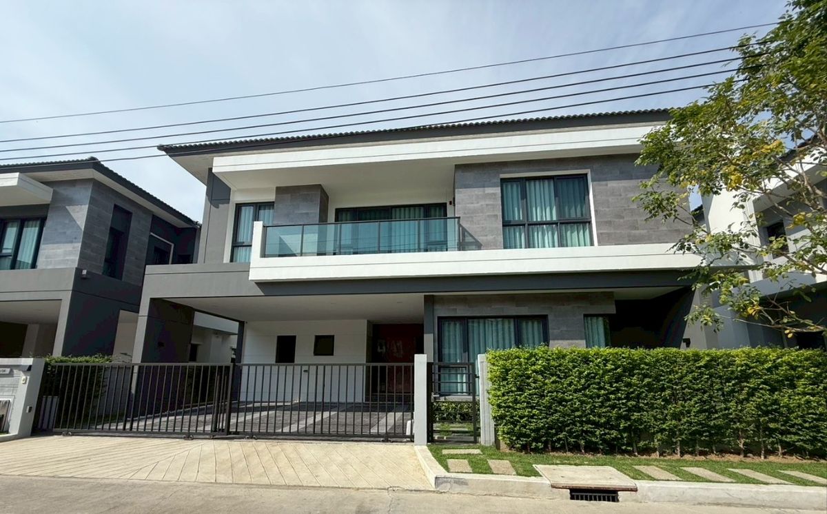For RentHouseBangna, Bearing, Lasalle : SH66 House for rent The City Bangna (New Project)