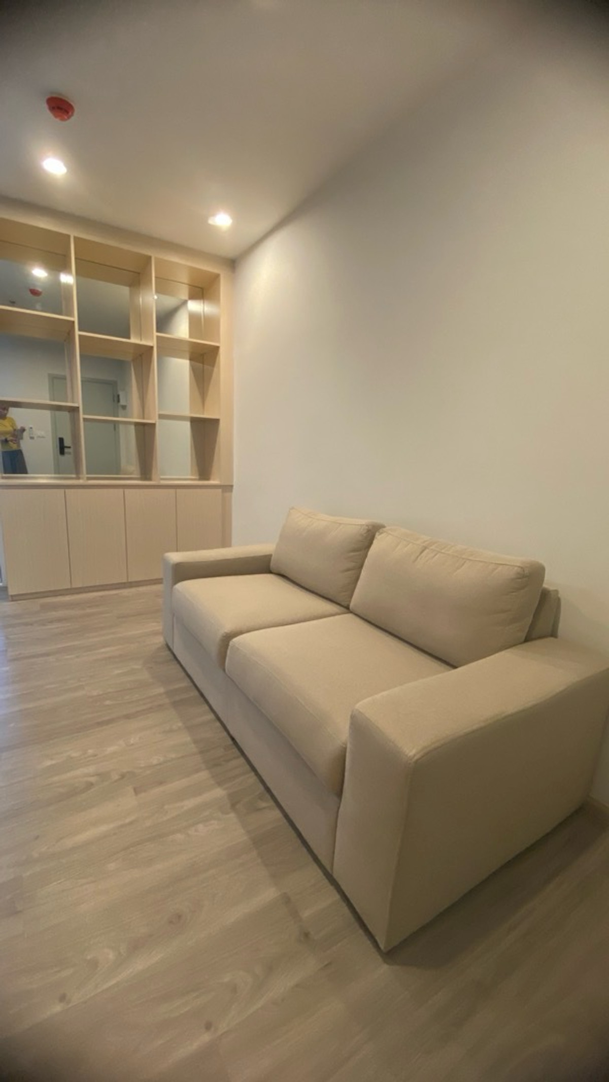 For RentCondoBangna, Bearing, Lasalle : 🚩New Regent Home Bangna, brand new project The room is very beautiful. Contact Aunt Mam 0992982923 Tel/Line