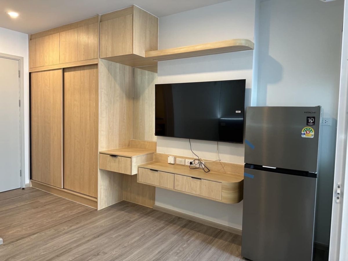 For RentCondoBangna, Bearing, Lasalle : 🚩New Regent Home Bangna, brand new project The room is very beautiful. Contact Aunt Mam 0992982923 Tel/Line