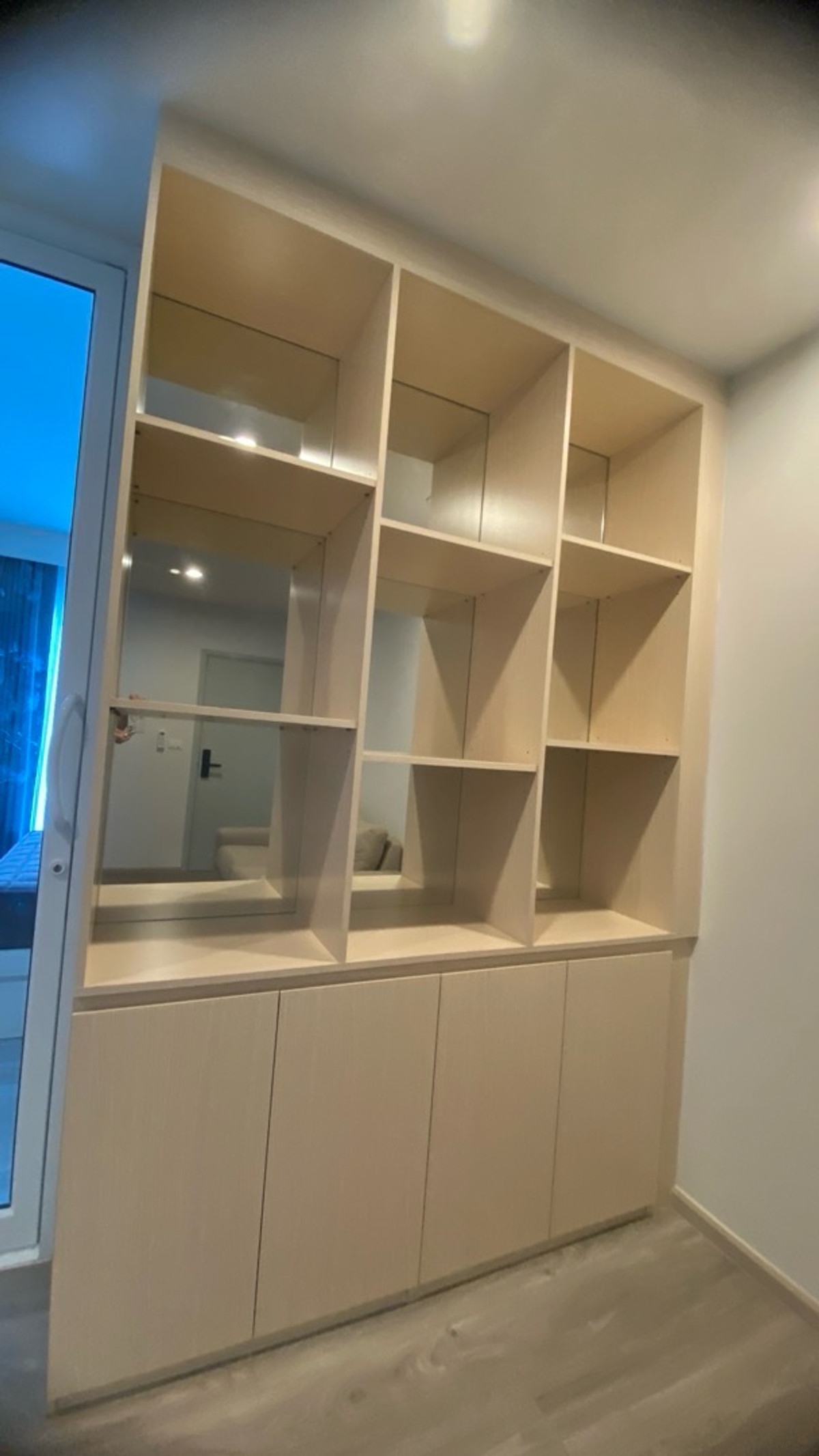 For RentCondoBangna, Bearing, Lasalle : 🚩New Regent Home Bangna, brand new project The room is very beautiful. Contact Aunt Mam 0992982923 Tel/Line