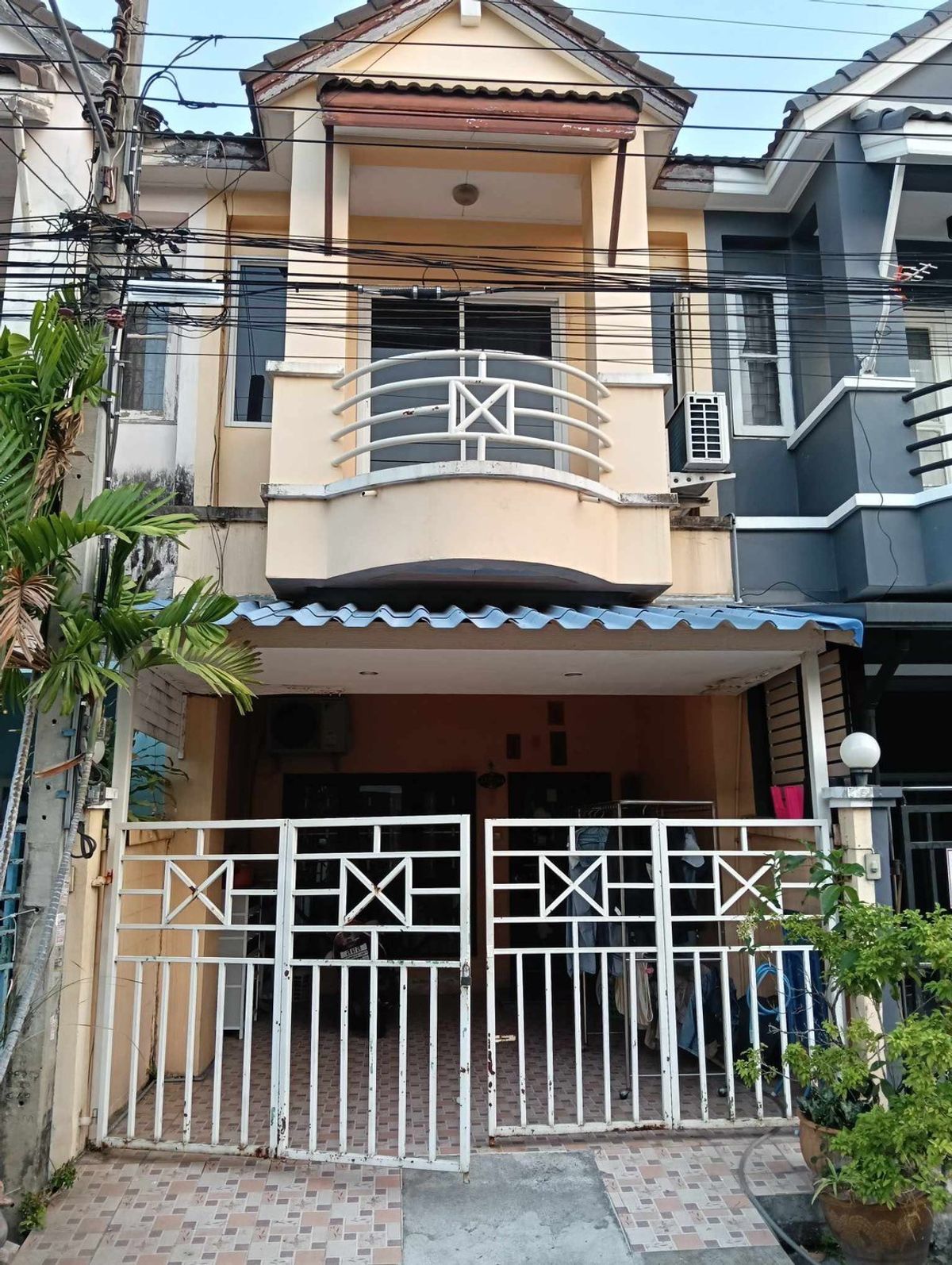 ขายทาวน์โฮมนนทบุรี บางใหญ่ บางบัวทอง : ขายทาวน์โฮม 2 ชั้น ทำเลดี บางรักพัฒนา บางบัวทอง นนทบุรี