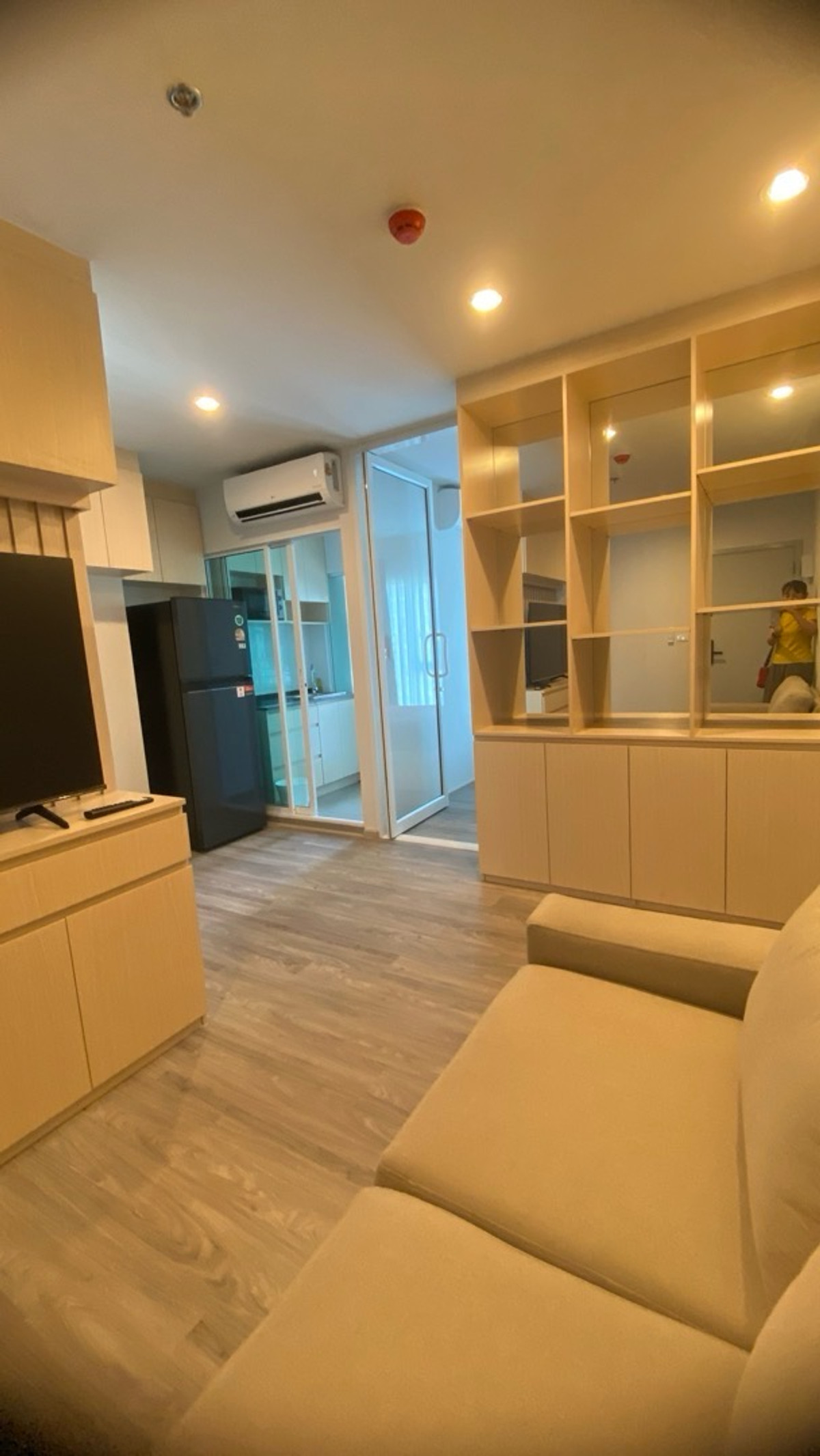 For RentCondoBangna, Bearing, Lasalle : 🚩New Regent Home Bangna, brand new project The room is very beautiful. Contact Aunt Mam 0992982923 Tel/Line