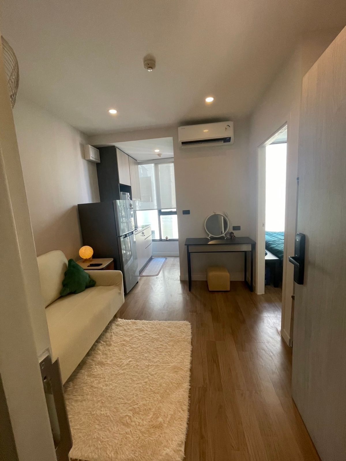ให้เช่าคอนโดพระราม 9 เพชรบุรีตัดใหม่ RCA : *FOR RENT* Groove Ratchada rama9  (PTR1079)