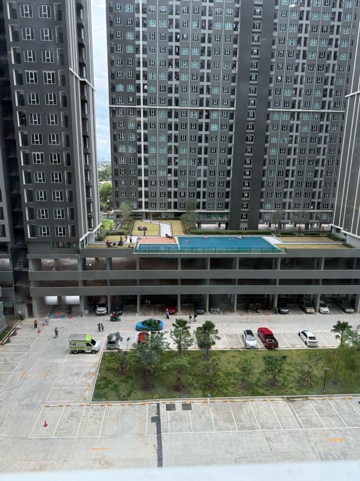 For RentCondoBangna, Bearing, Lasalle : 🚩New Regent Home Bangna, brand new project The room is very beautiful. Contact Aunt Mam 0992982923 Tel/Line