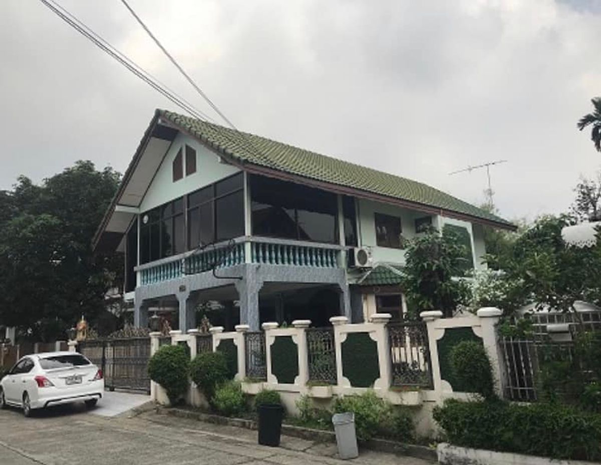 ขายบ้านเกษตร นวมินทร์ ลาดปลาเค้า : ซื่อตรง 28 / 4 ห้องนอน (ขาย), Suetrong 28 / 4 Bedrooms (FOR SALE) PIK058