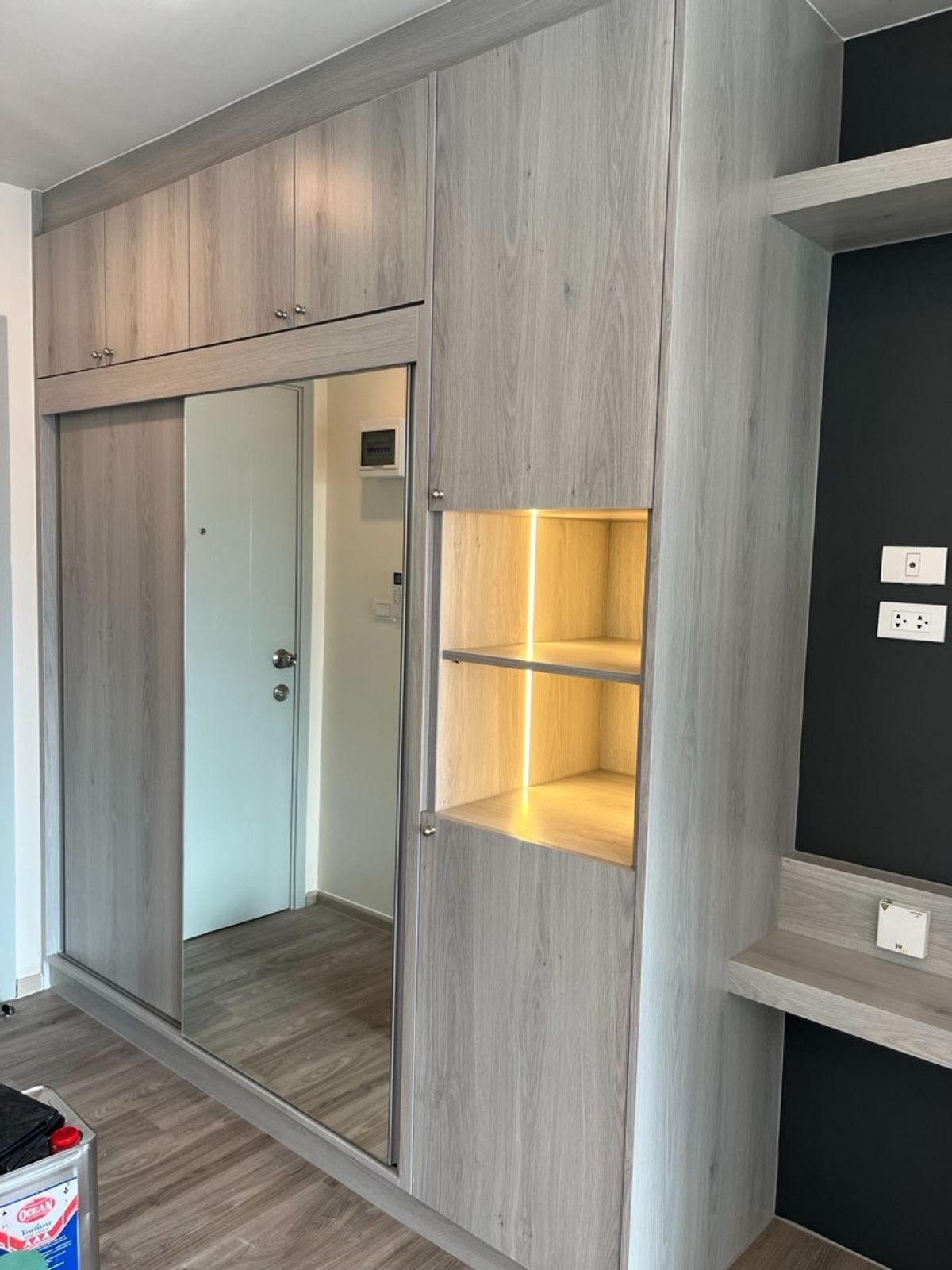 For RentCondoBangna, Bearing, Lasalle : 🚩New Regent Home Bangna, brand new project The room is very beautiful. Contact Aunt Mam 0992982923 Tel/Line