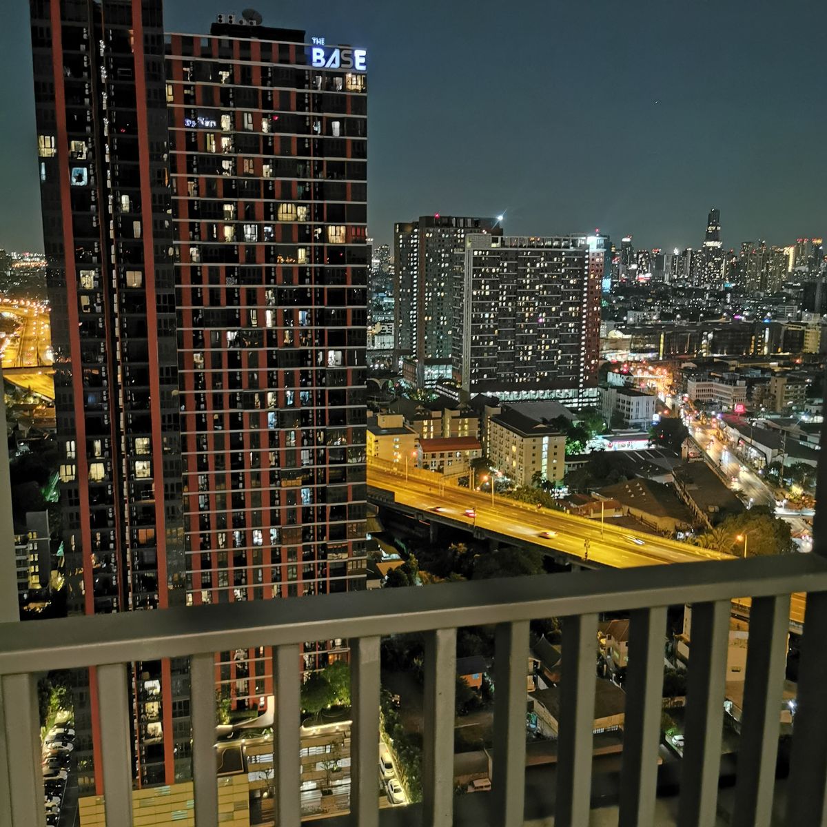 For RentCondoRamkhamhaeng, Hua Mak : ✨ Rent Metris Rama9 - Ramkhamhaeng 🐾 Pet Friendly Condo | Complete decorative room 🛋️