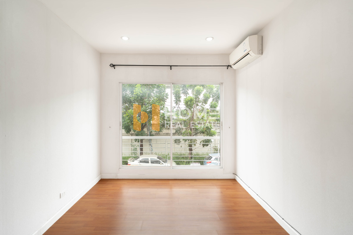 ขายทาวน์โฮมลาดกระบัง สุวรรณภูมิ : Rare Item! หลังที่ส่วนตัวที่สุดในโครงการ 🏠 ขายด่วน! The Metro พระราม 9 - หน้าบ้านไม่ชนใคร! ✨ เดอะ เมทโทร พระราม 9 / 3 ห้องนอน (ขาย), The Metro Rama 9 / 3 Bedrooms (FOR SALE) FON057