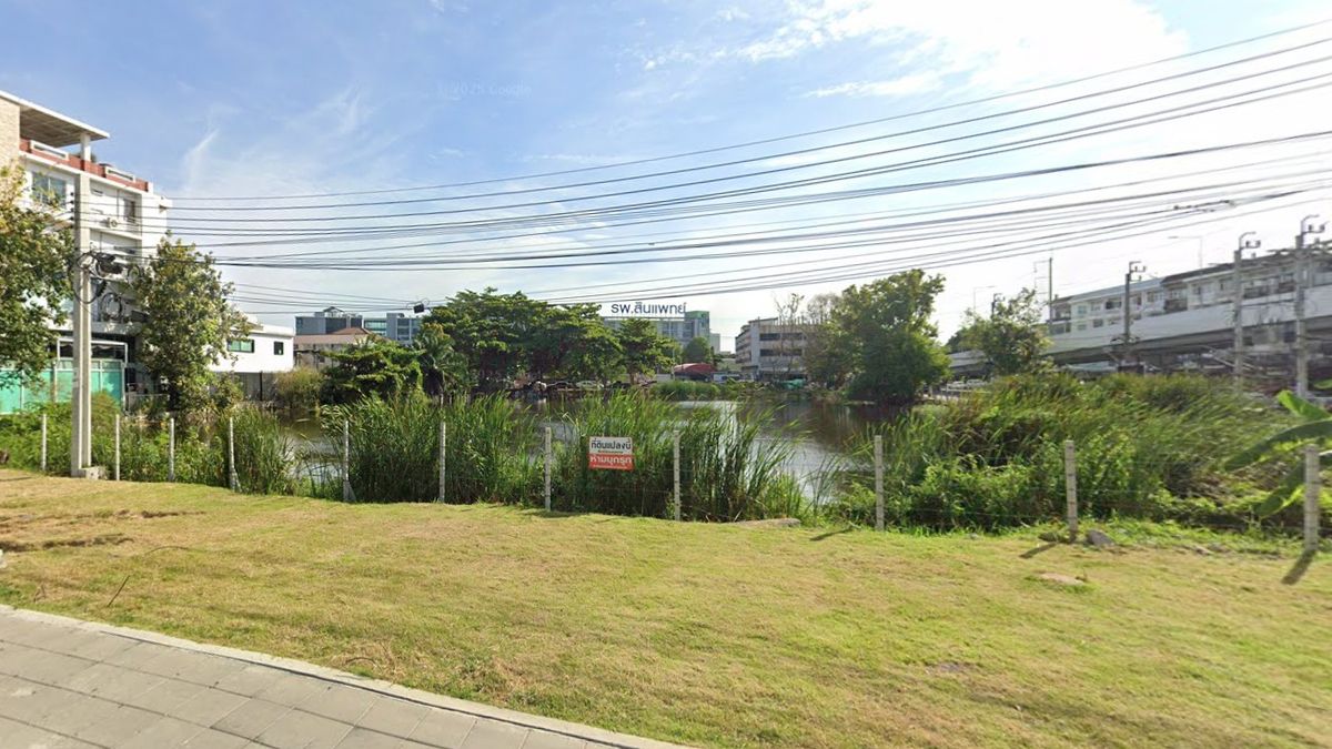 For SaleLandPattanakan, Srinakarin : 1,761 sq.w., Srinakarin -Udomsuk Intersection / (Selling), Vacant Land 1,761 SQ. Yaek Srinakarin - Udomsuk / (For Sale) FON053