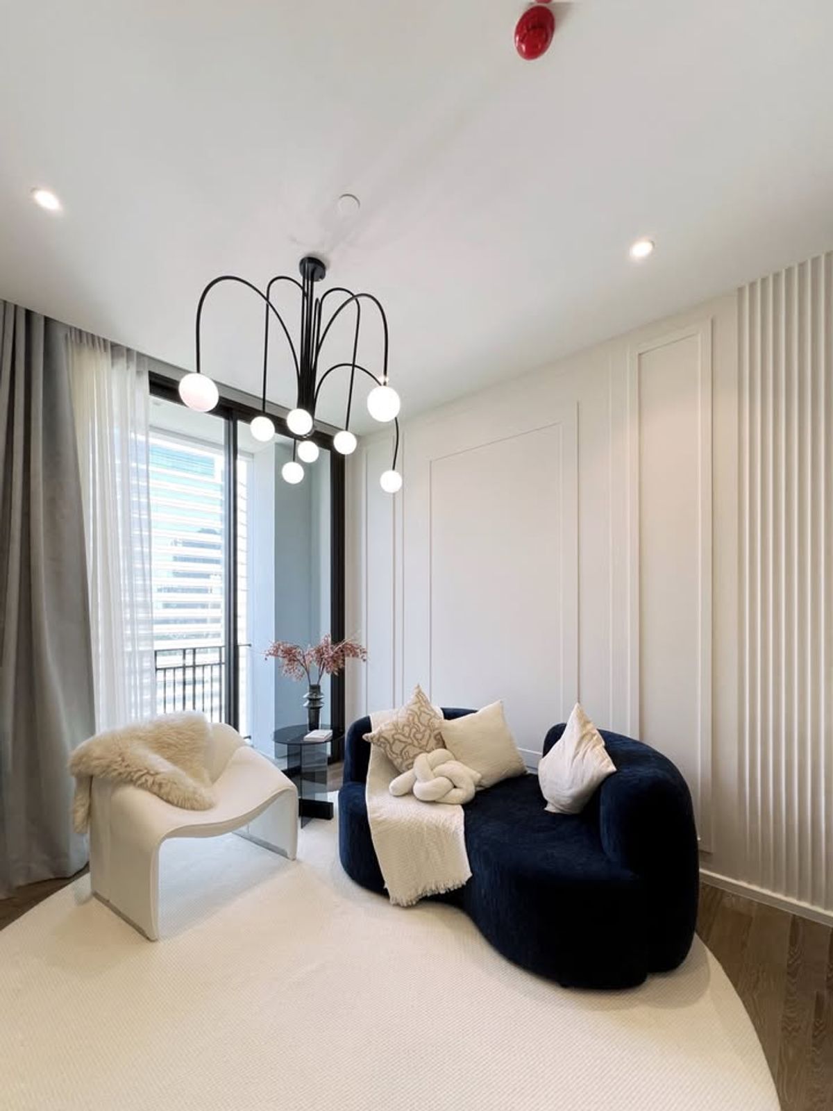 ให้เช่าคอนโดวิทยุ ชิดลม หลังสวน : 🌿 ✨ Muniq Langsuan ✨🌿 1 Bed 1 Bath, Rental 75,000 Baht