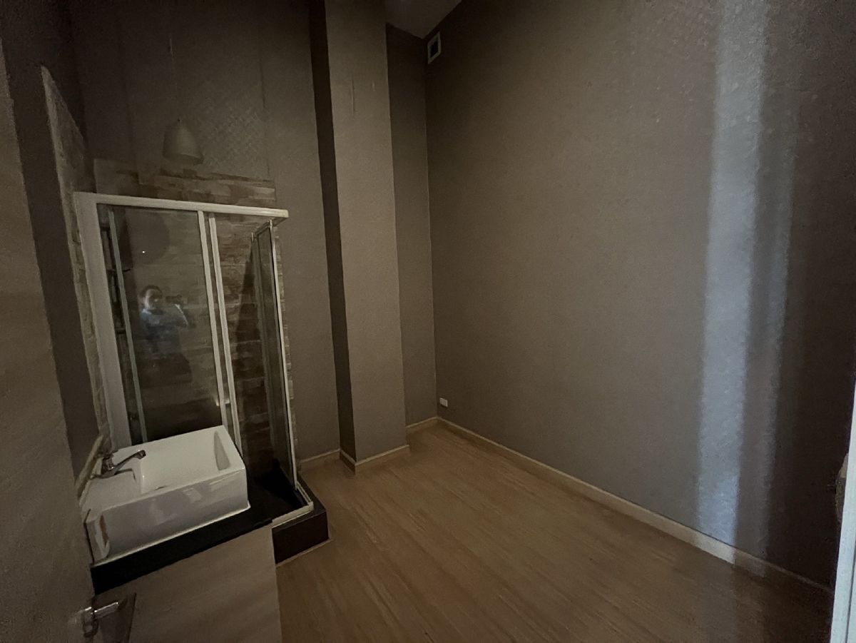 ให้เช่าร้านค้า/ตลาดนัดสุขุมวิท อโศก ทองหล่อ : ปล่อยเช่า พื้นที่ ชั้น G ขนาด 115 ตารางเมตร ซอยสุขุมวิท 39 พร้อมพงษ์ มีที่จอดรถเยอะ ฟรีค่าส่วนกลาง รับพิจารณาทุกธุรกิจ 