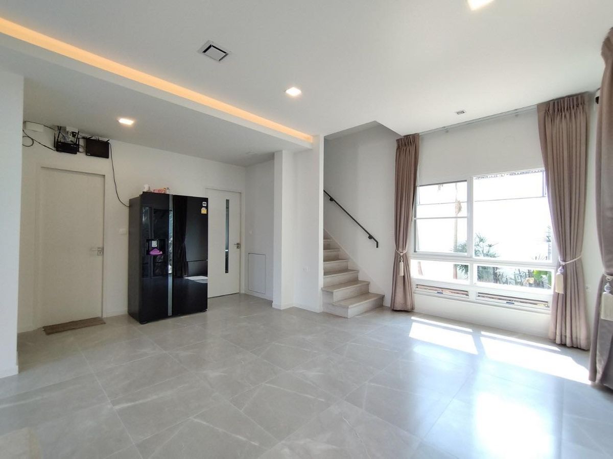 For RentHouseLadkrabang, Suwannaphum Airport : 🏡 New house for rent in the decay of Bangna-Ring, beautiful, clean, clear, with Airplus² air purifier near the international school & mega bangna