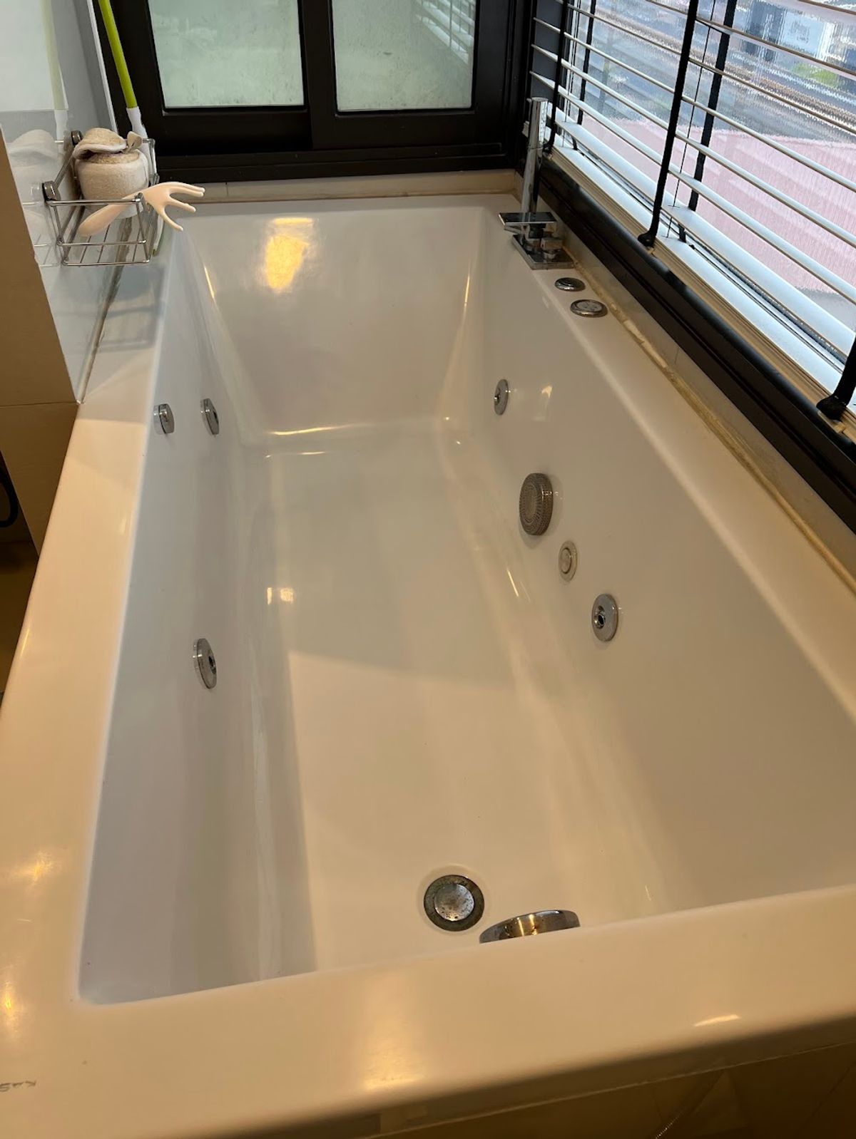 ให้เช่าคอนโดอ่อนนุช อุดมสุข : 🔥ให้เช่าด่วนสุด🔥คอนโดริทึ่ม สุขุมวิท 44/1 ใกล้ BTS พระโขนง 0 เมตร เดินทางสะดวกมาก (เหมาะสำหรับคนทำงานหรือชาวต่างชาติ)