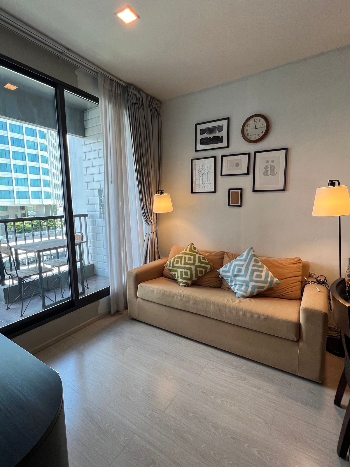 ให้เช่าคอนโดอ่อนนุช อุดมสุข : 🔥ให้เช่าด่วนสุด🔥คอนโดริทึ่ม สุขุมวิท 44/1 ใกล้ BTS พระโขนง 0 เมตร เดินทางสะดวกมาก (เหมาะสำหรับคนทำงานหรือชาวต่างชาติ)