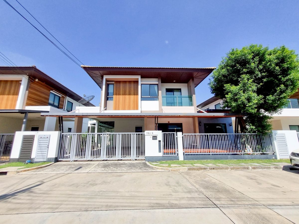 For RentHouseNawamin, Ramindra : 2 storey detached house for rent, Burasiri Phahonyothin - Sai Mai on the main road near the Sukhaphiban 5 Expressway