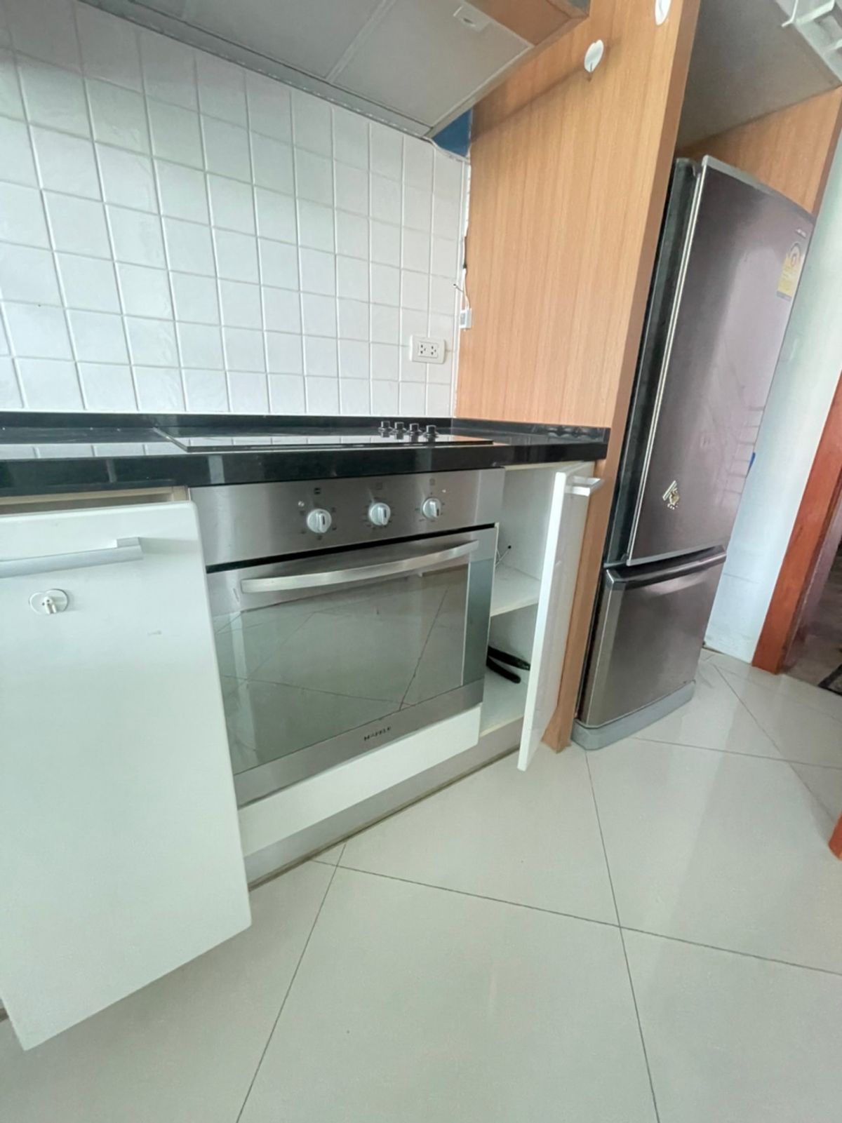 For SaleCondoPattaya, Bangsaen, Chonburi : For Sale Condo Laguna Heights naklue wongamat 2 bed 83 Sq.m (S03-1029S)