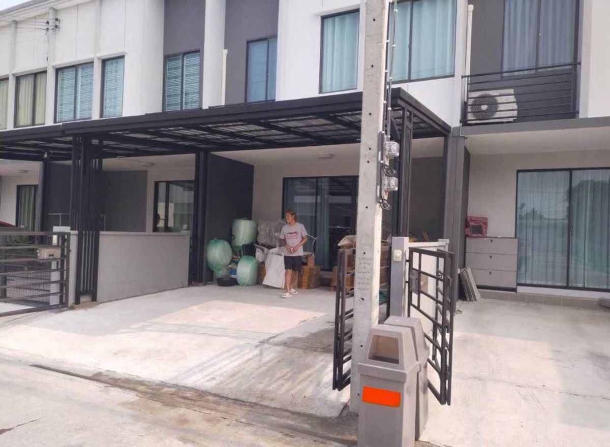 ให้เช่าทาวน์โฮมแจ้งวัฒนะ เมืองทอง : บ้านเช่า ย่านชัยพฤกษ์