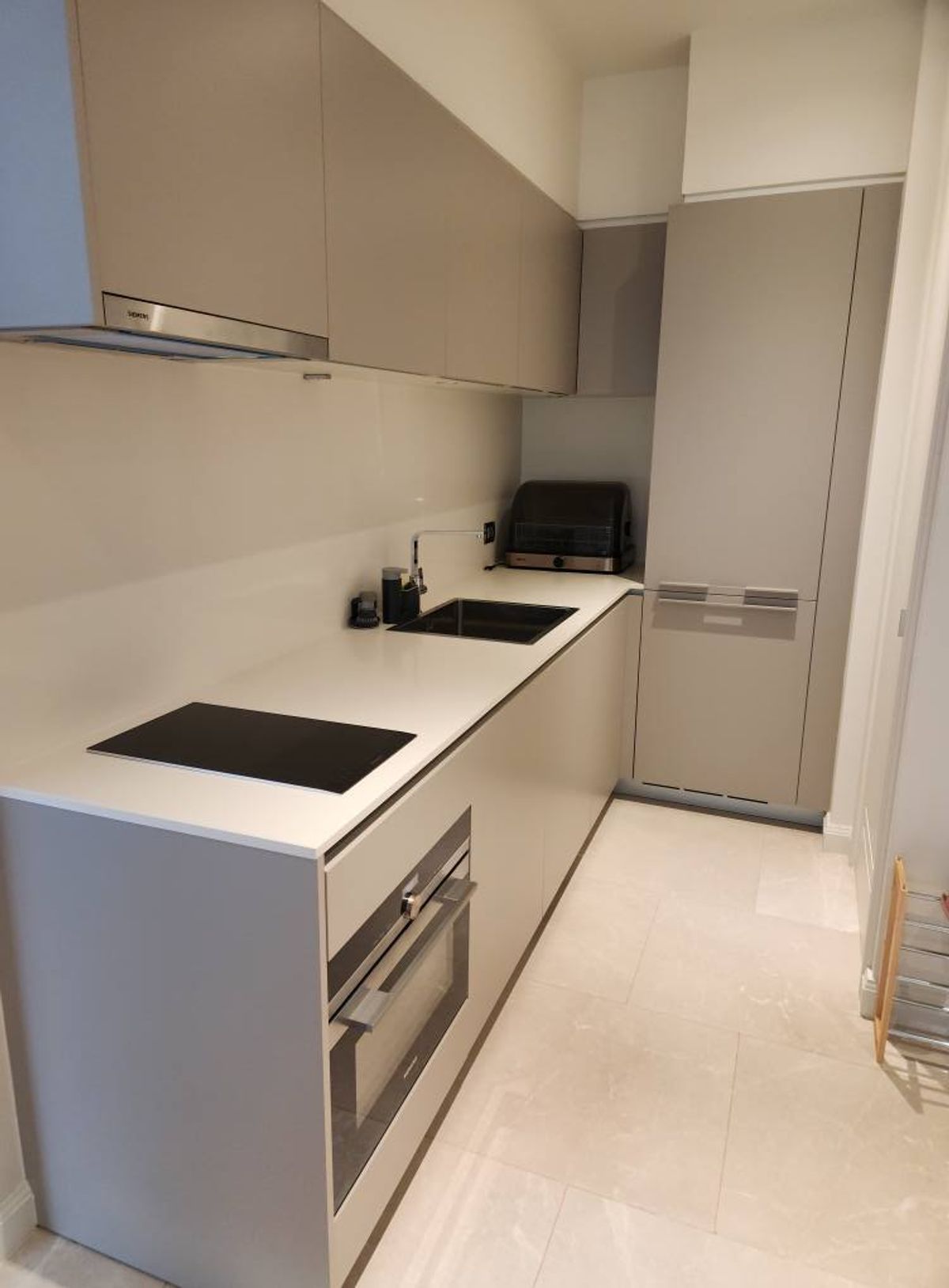 For RentCondoWongwianyai, Charoennakor : [For Rent] Magnolias Waterfront Residences Magnolia Waterfon Residence