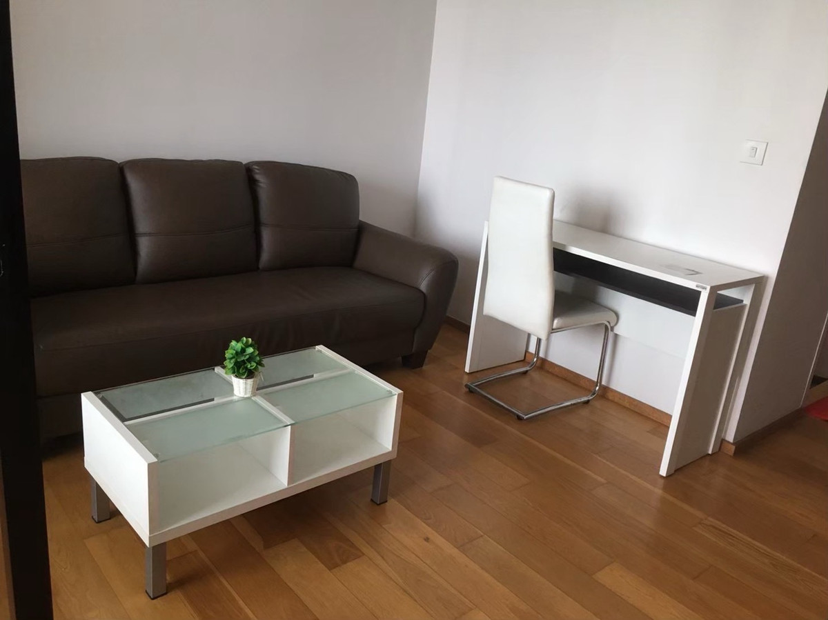 For RentCondoSathorn, Narathiwat : Noble Revo Silom (Noble Revo Silom) For Rent (1Bed1bath 35SQM)