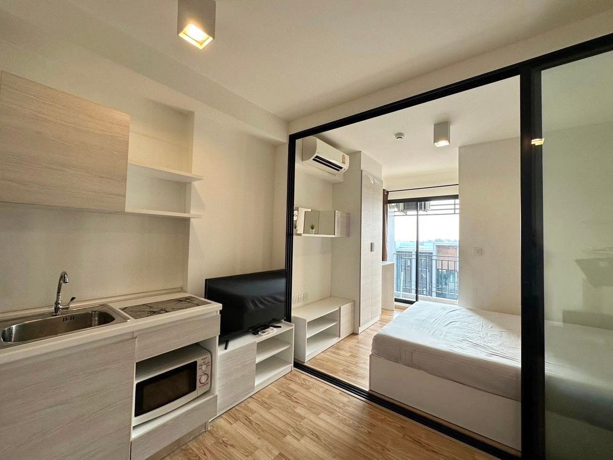For SaleCondoSamut Prakan,Samrong : Central Building, Condo View, Loan Service until the Day of the Cabana Condo for sale, The Cabana, near BTS Samrong 800M