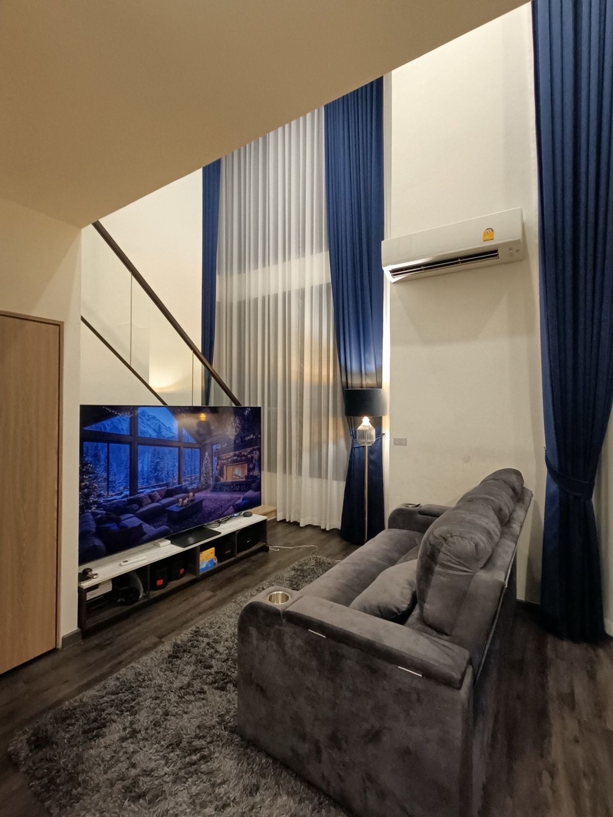 ให้เช่าคอนโดเกษตรศาสตร์ รัชโยธิน : ให้เช่าห้อง Duplex 2 ห้องนอน วิวสวน ส่วนตัว