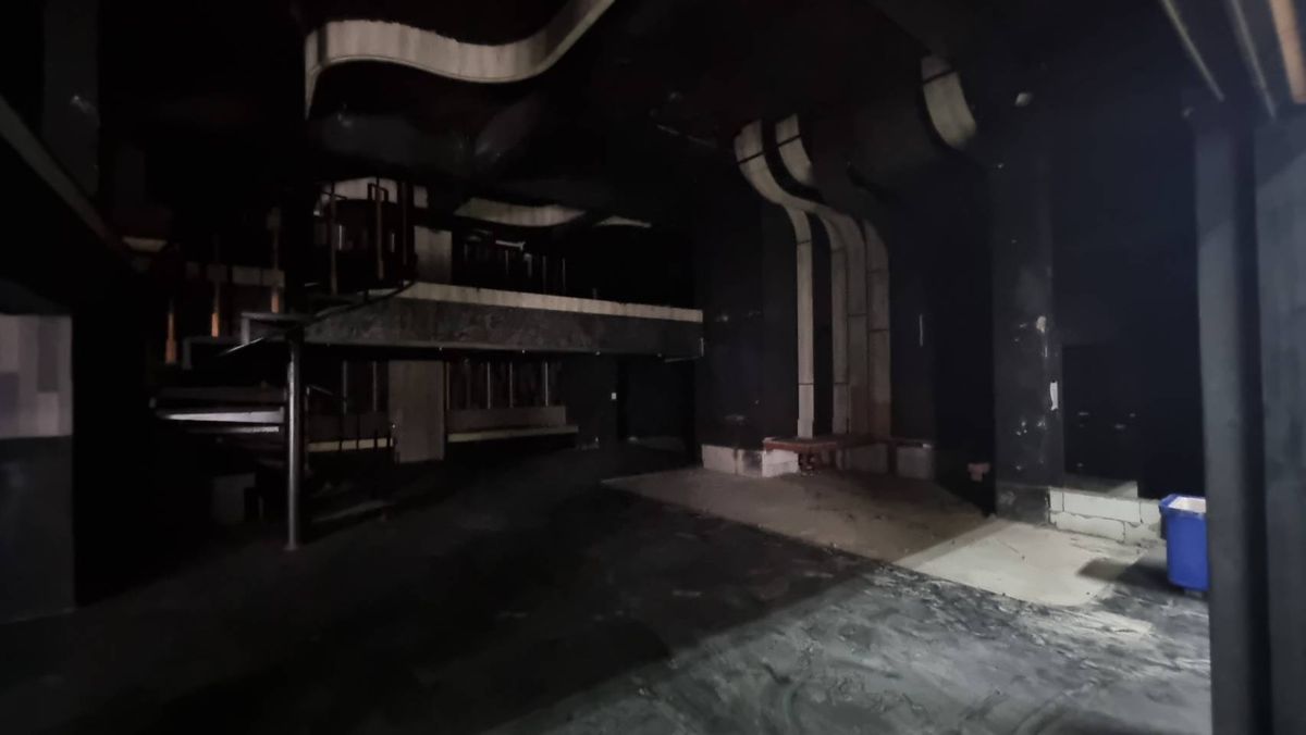 For RentRetail SpaceSukhumvit, Asoke, Thonglor : Thonglor for rent 640 sq.m., making a shop, 40 meters wide, 12 meters deep, suitable for restaurants, stock stores, storage storage, many types of business, 320 baht/sq.m.  