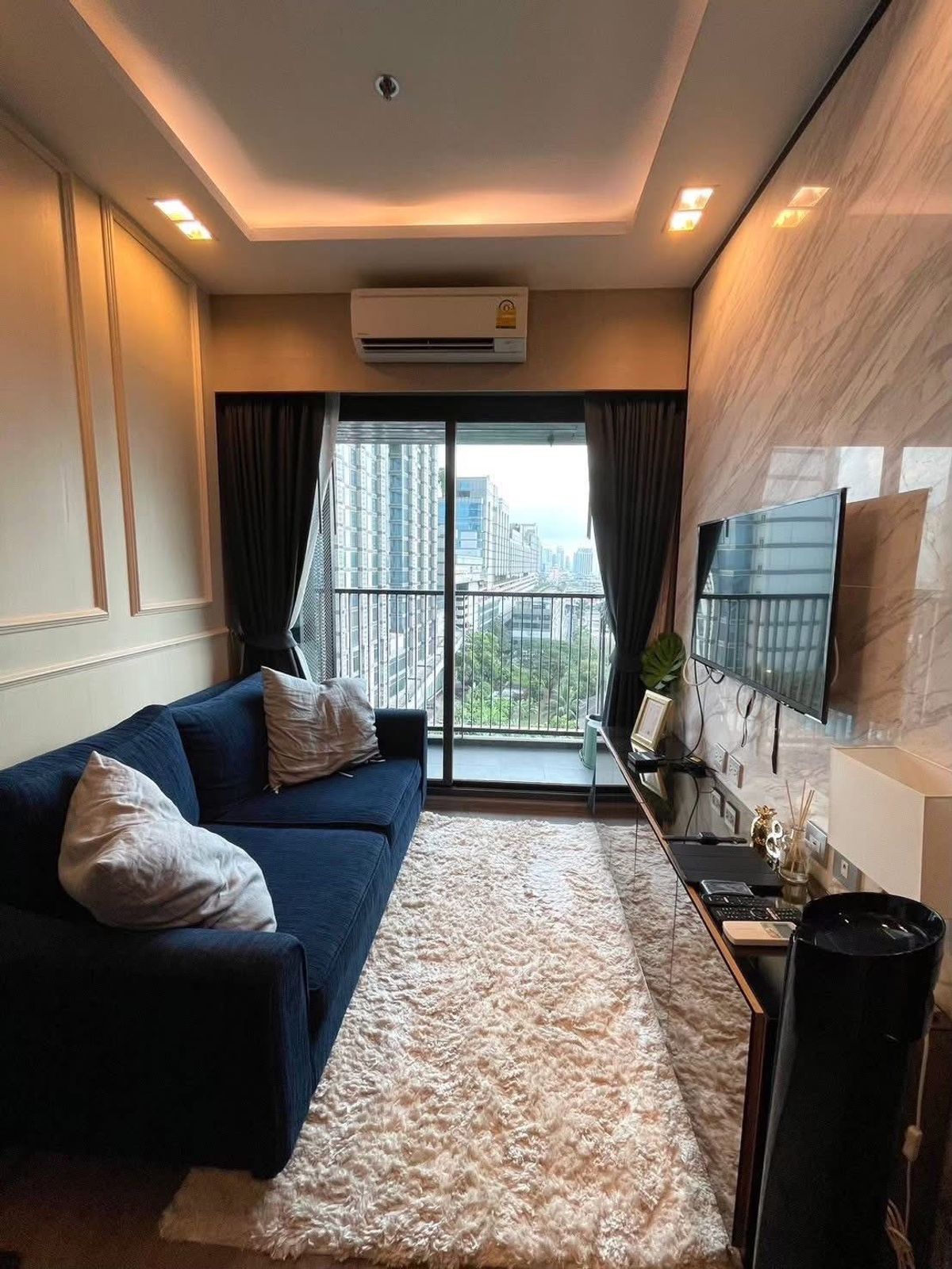 ให้เช่าคอนโดลาดพร้าว เซ็นทรัลลาดพร้าว : ให้เช่า Whizdom Avenue Ratchada - Ladprao