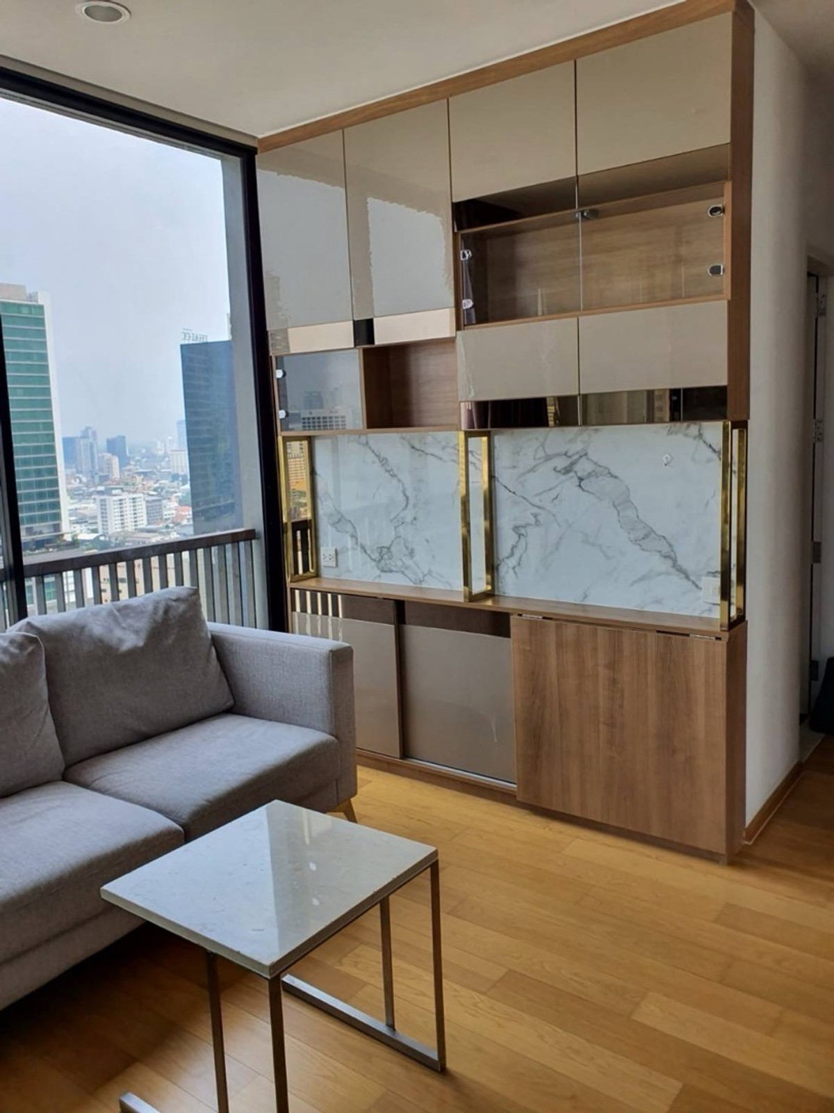 Noble Revo Silom (Noble Revo Silom) For Rent (1Bed1bath 35SQM) Loading...