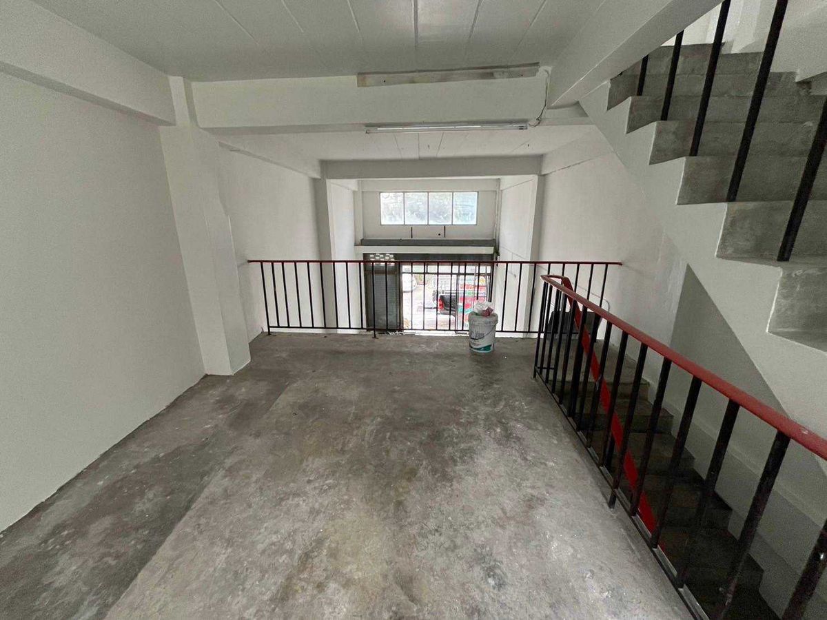 ขายอาคารพาณิชย์วิภาวดี ดอนเมือง หลักสี่ : ขายอาคารพาณิชย์ 204 ตร.ม. ใกล้ สนามบินดอนเมือง
