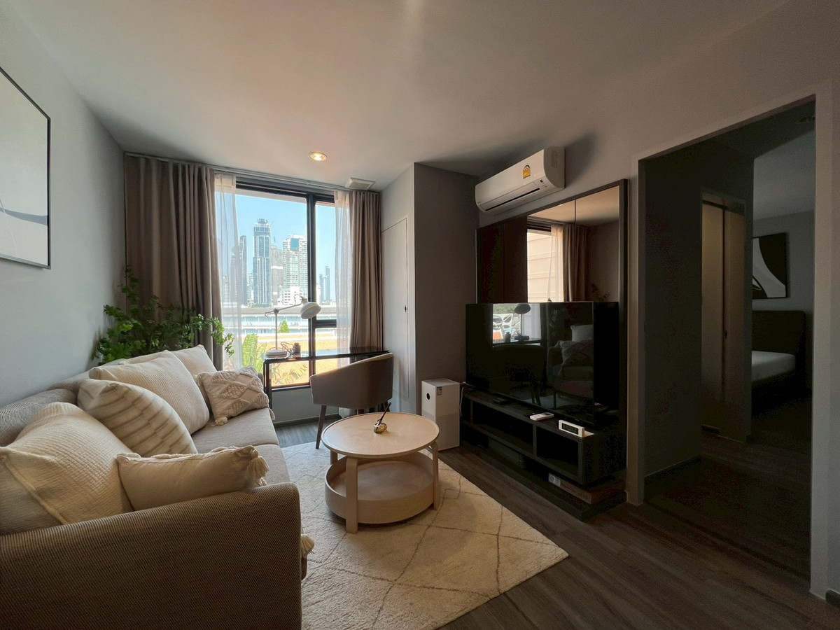 ให้เช่าคอนโดสุขุมวิท อโศก ทองหล่อ : ให้เช่า ไอดีโอ โมบิ สุขุมวิท 40 (Low Rise) ห้องสวย ราคาดีสุดในตึก เฟอร์ครบตามภาพ พร้อมเข้าอยู่ ไม่มี Defect 