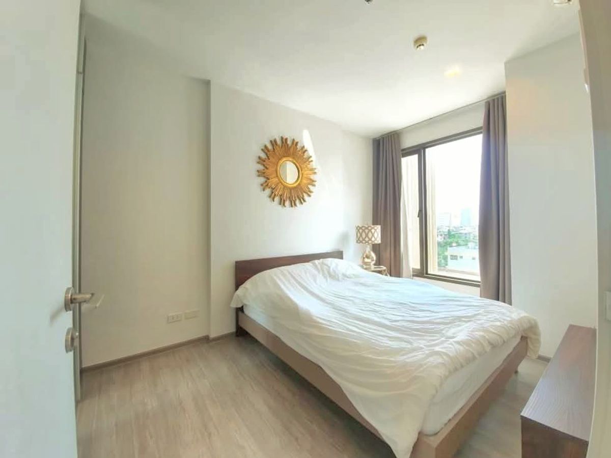 ขายคอนโดวงเวียนใหญ่ เจริญนคร : ขายคอนโดห้องสวยติด BTS วงเวียนใหญ่ Nye by Sansiri (1 ห้องนอน 36 ตรม.) ติดต่อ 086-795-9997 (จิมมี่)