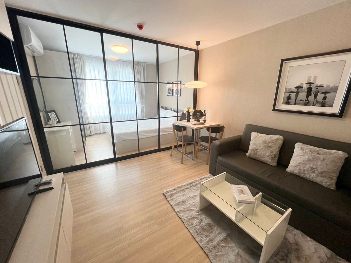 ขายคอนโดปทุมธานี รังสิต ธรรมศาสตร์ : ✅ขายถูก plum condo พหลโยธิน 89 📍ใกล้ม.รังสิต, ม.กรุงเทพ พื้นที่ 28.27 ตรม. ตึก A ชั้น 5 แบบ 1 นอน เฟส 5✅ราคา 1,390,000 บาท 🔔รีบจองเลย
