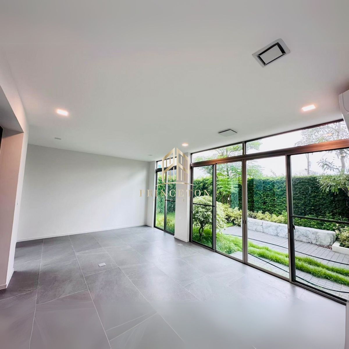 บ้านพัฒนาการ ศรีนครินทร์ : ขายขาดทุน รับประกันราคาดีที่สุด📞092-4252445 VIVE Rama 9