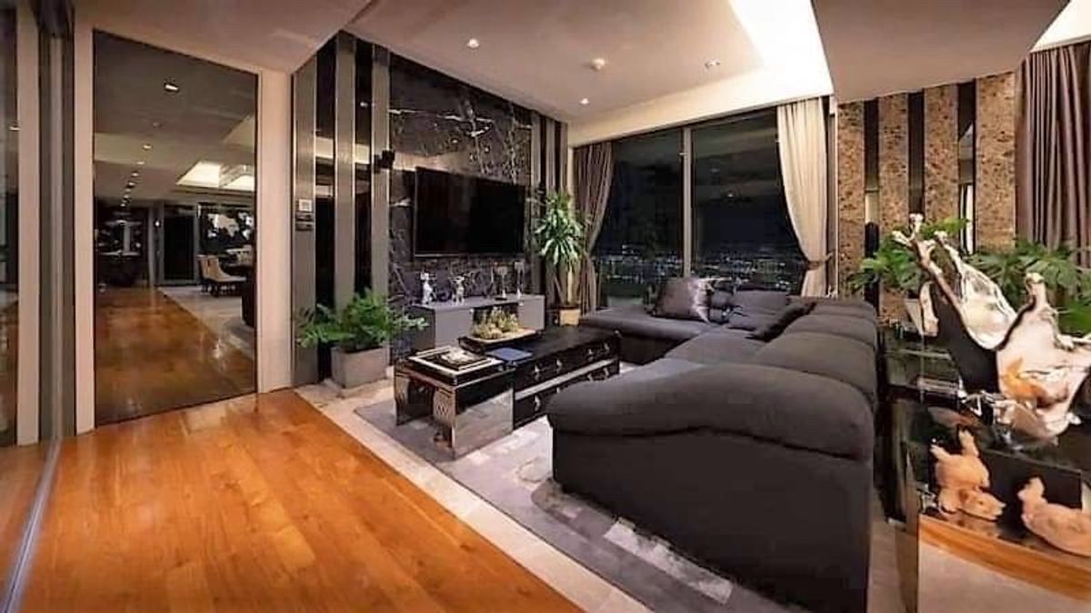 For SaleCondoRama3 (Riverside),Satupadit : Sell ​​The Pano Rama 3, 36 floors, wing F, central floor-Library-Yoga room, area 243 square meters, 3 bedrooms, 3 bathrooms + guest bathroom, housewife room with bathroom.