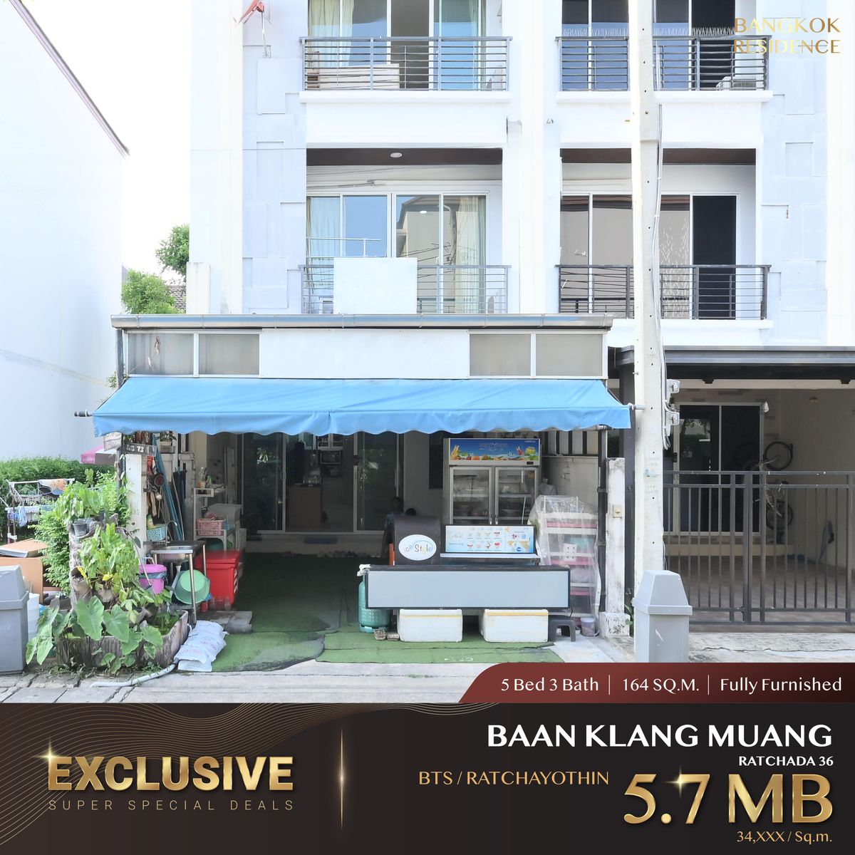 For SaleTownhomeRatchadapisek, Huaikwang, Suttisan : Baan Klang Muang Ratchada 36, 3-Storey Corner Townhome, 5 Bedrooms Near BTS Ratchayothin - Special Price Only 5.7 MB!!