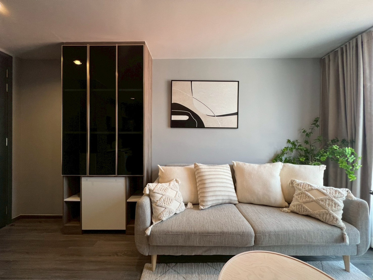 ให้เช่าคอนโดสุขุมวิท อโศก ทองหล่อ : ให้เช่า ไอดีโอ โมบิ สุขุมวิท 40 (Low Rise) ห้องสวย ราคาดีสุดในตึก เฟอร์ครบตามภาพ พร้อมเข้าอยู่ ไม่มี Defect 